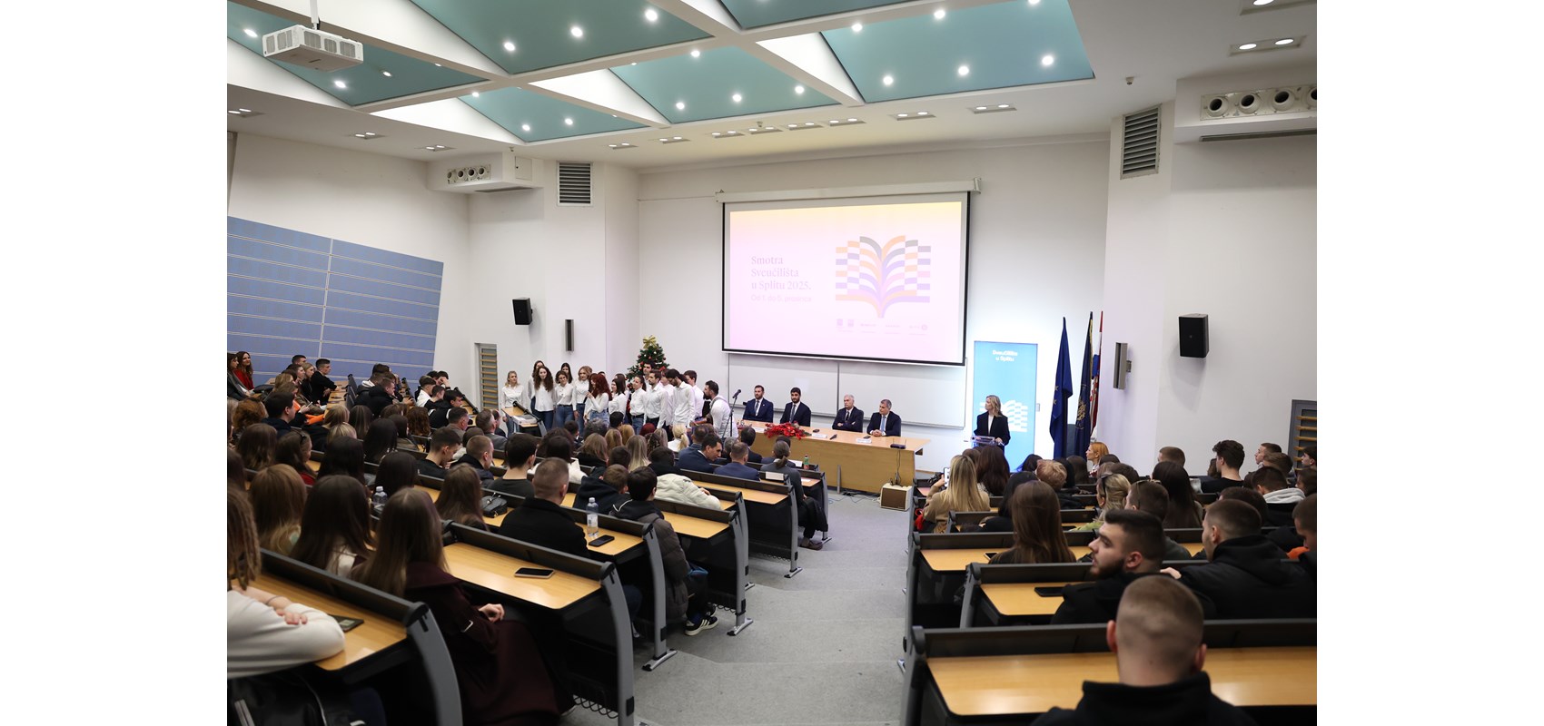 Tisuće maturanata stiglo na Smotru Sveučilišta u Splitu